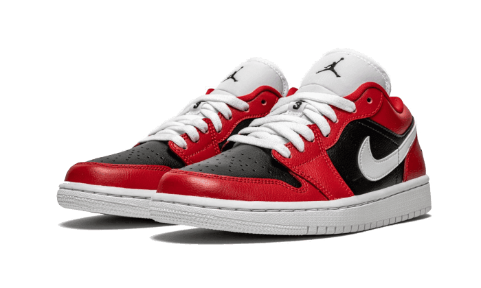 Air Jordan 1 Low Chicago Flip