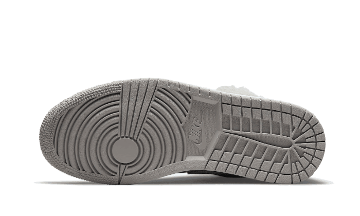Air Jordan 1 Low SE Sherpa Fleece