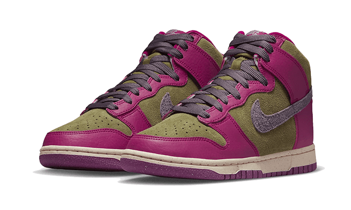 Nike Dunk High Dynamic Berry