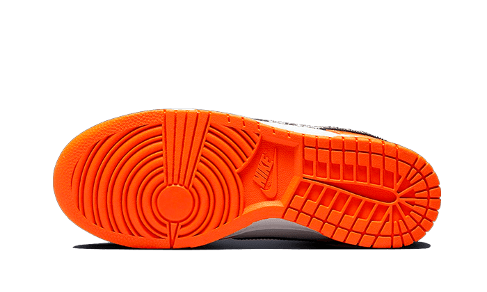 Nike Dunk Low Patent Halloween