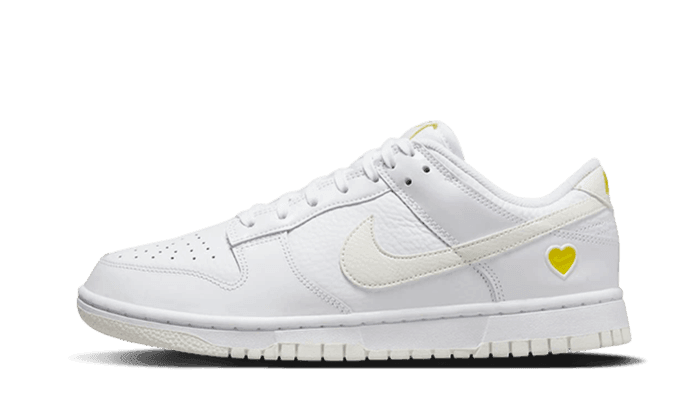 Nike Dunk Low Yellow Heart