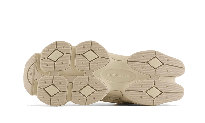 New Balance 9060 Cream Black