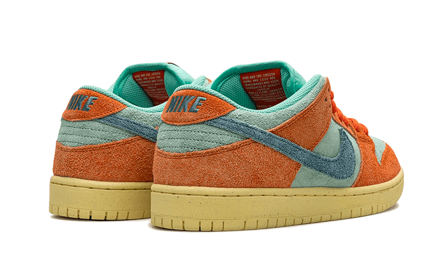 Nike SB Dunk Low Orange Emerald Rise