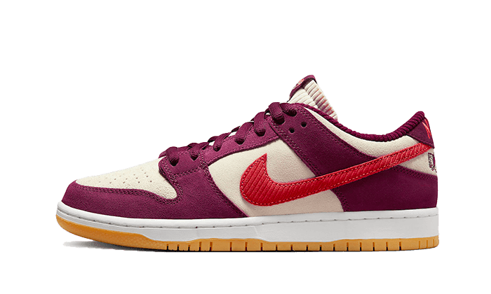 Nike SB Dunk Low Skate Like A Girl Bordeaux
