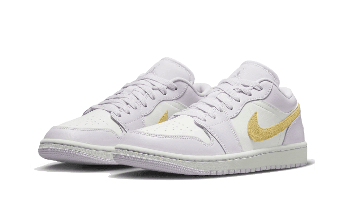 Air Jordan 1 Low Barely Grape