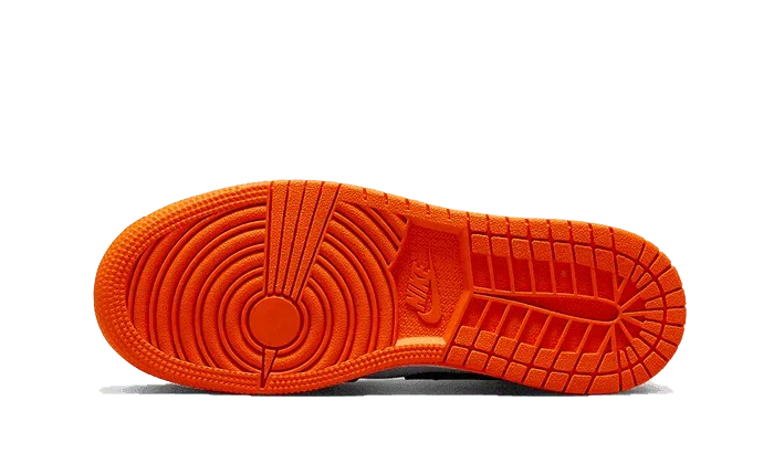 Air Jordan 1 Mid SE Basketball Blossom