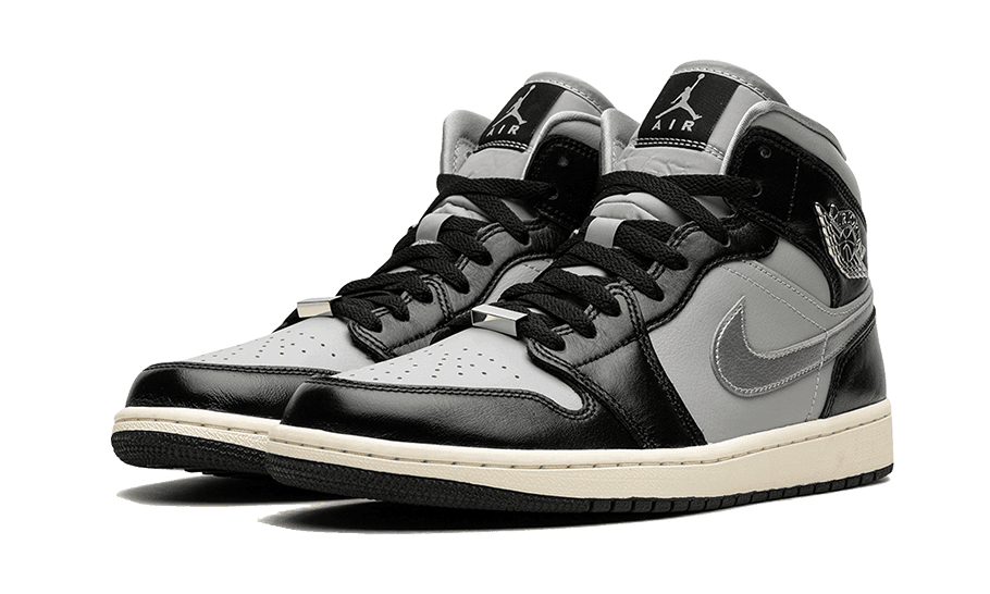 Air Jordan 1 Mid Black Chrome