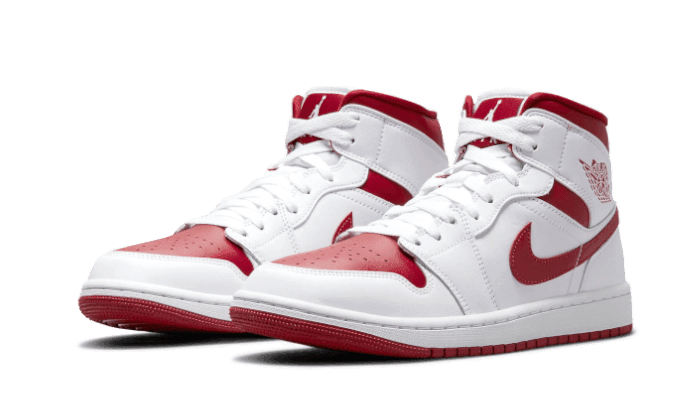Air Jordan 1 Mid Reverse Chicago