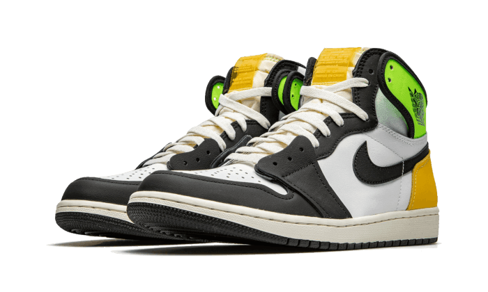 Air Jordan 1 Retro High OG Volt Gold