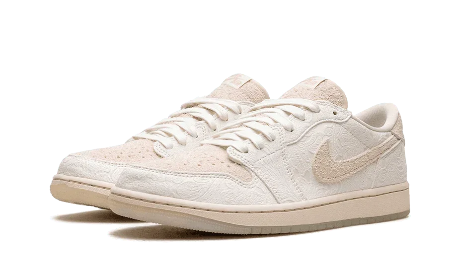 Air Jordan 1 Retro Low OG Chris Paul