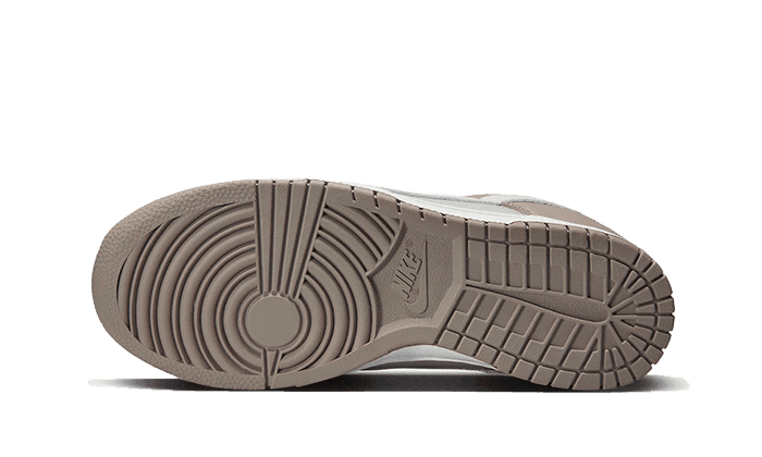 Nike Dunk Low Bone Beige
