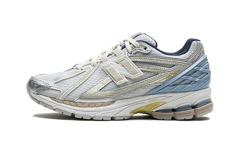 New Balance 1906R Kith White Blue