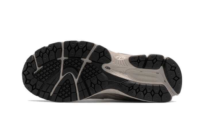 New Balance 2002R Marblehead