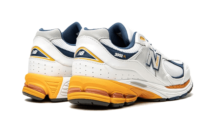 New Balance 2002R Bryant Giles