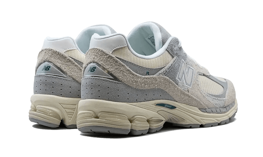 New Balance 2002R Linen