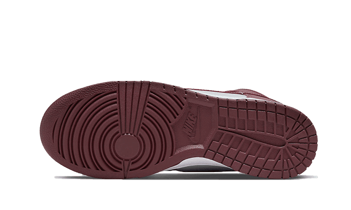 Nike Dunk High Dark Beetroot