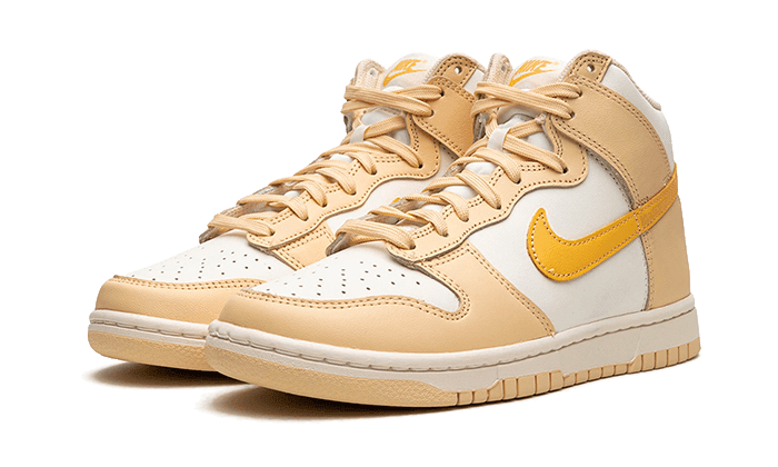 Nike Dunk High Pale Vanilla