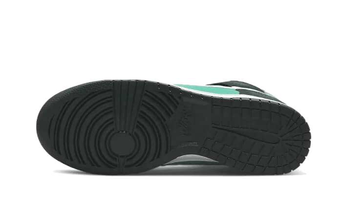 Nike Dunk High Retro SE Athletic Club