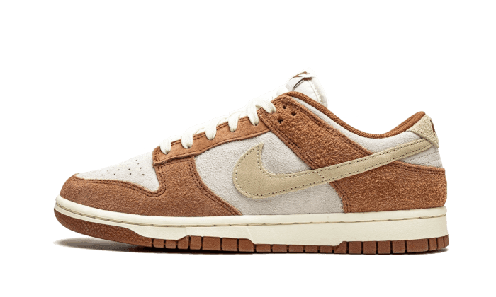 Nike Dunk Low Medium Curry