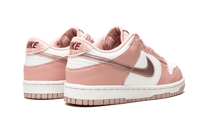 Nike Dunk Low Pink Velvet