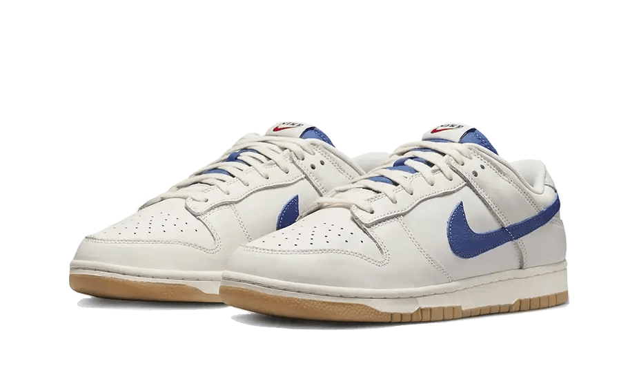 Nike Dunk Low SE Sail Dark Marina Blue