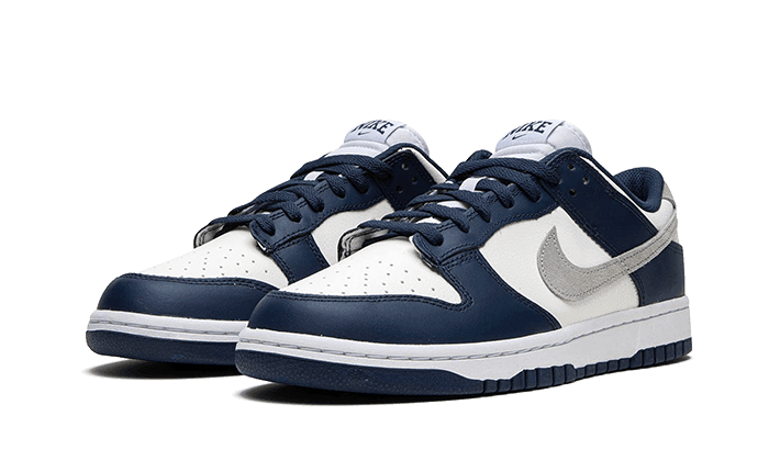 Nike Dunk Low Summit White Midnight Navy