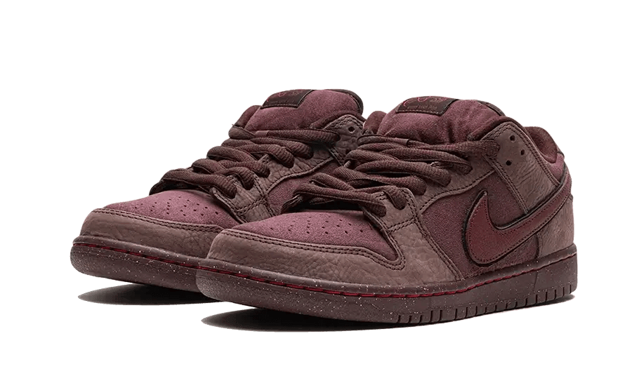 Nike SB Dunk Low City Of Love Burgundy Crush