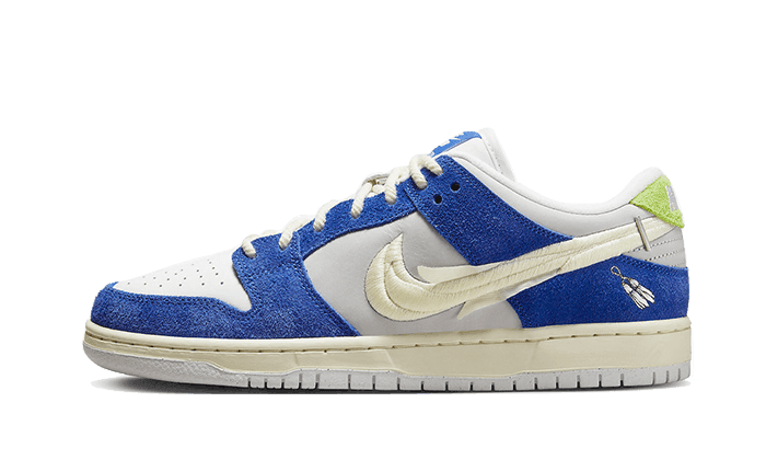 Nike SB Dunk Low Pro QS Fly Streetwear