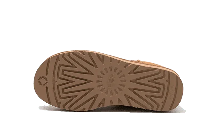 UGG Classic Mini Platform Boot Chestnut