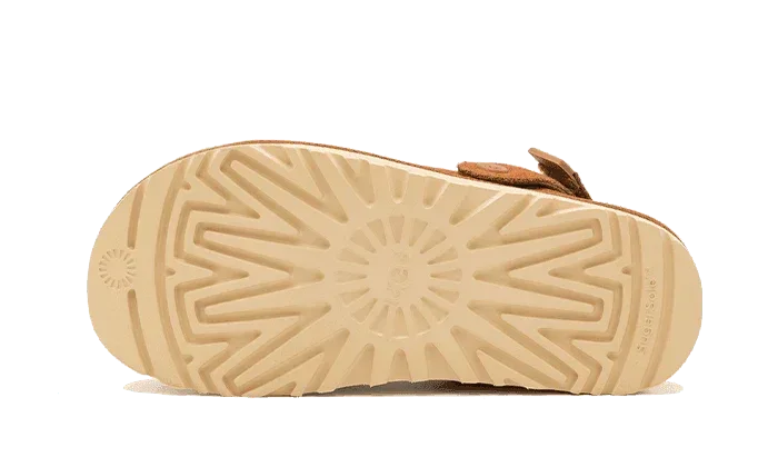 UGG Goldenstar Clog Chestnut